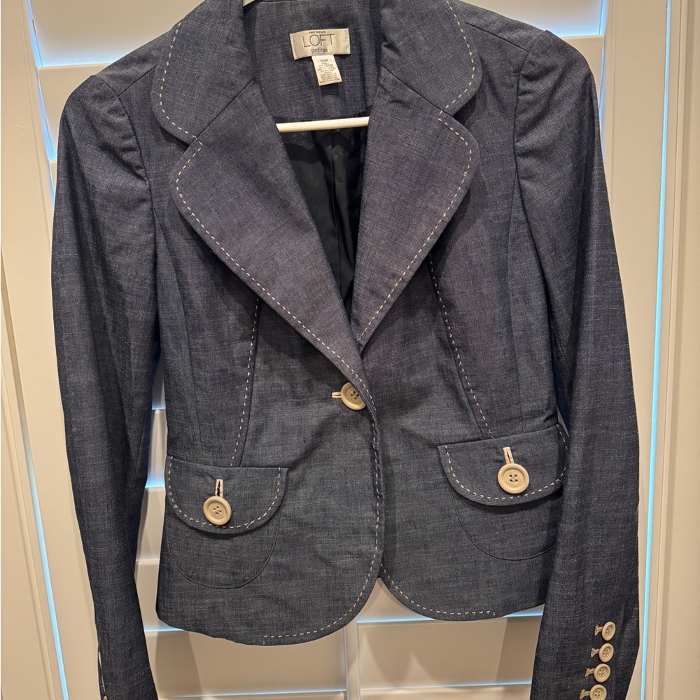 Ann Taylor Loft blazer size 00p